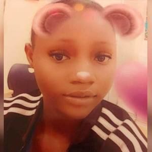 Meet your Posher, Couyouth-carlo